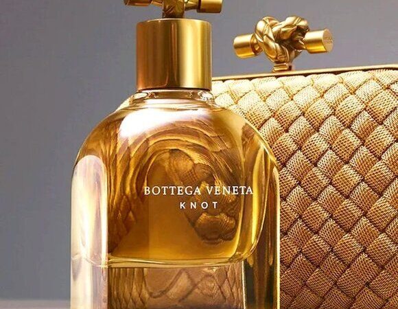 KNOT BOTTEGA